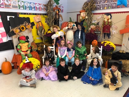 Kindergarten Halloween 2019g
